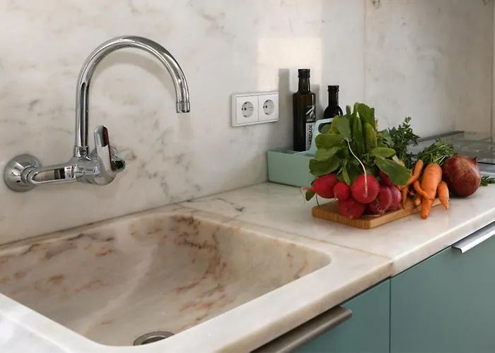 Casa Do Adro, Casaspensadas * Juncal (Leiria)